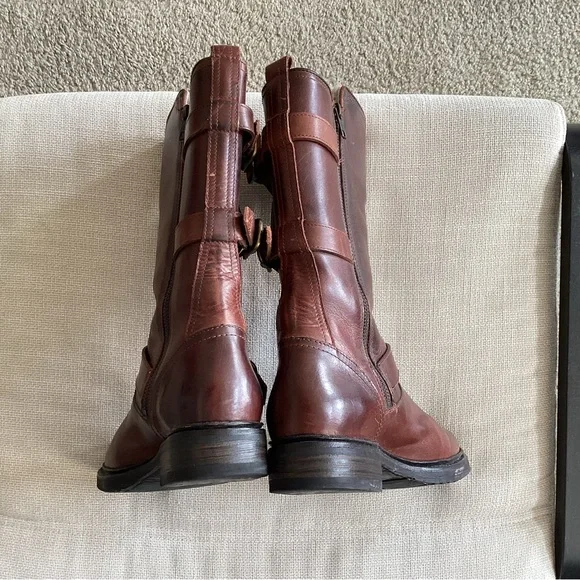 Frye Dark Brown Leather Boots 7 - Picture 3 of 12